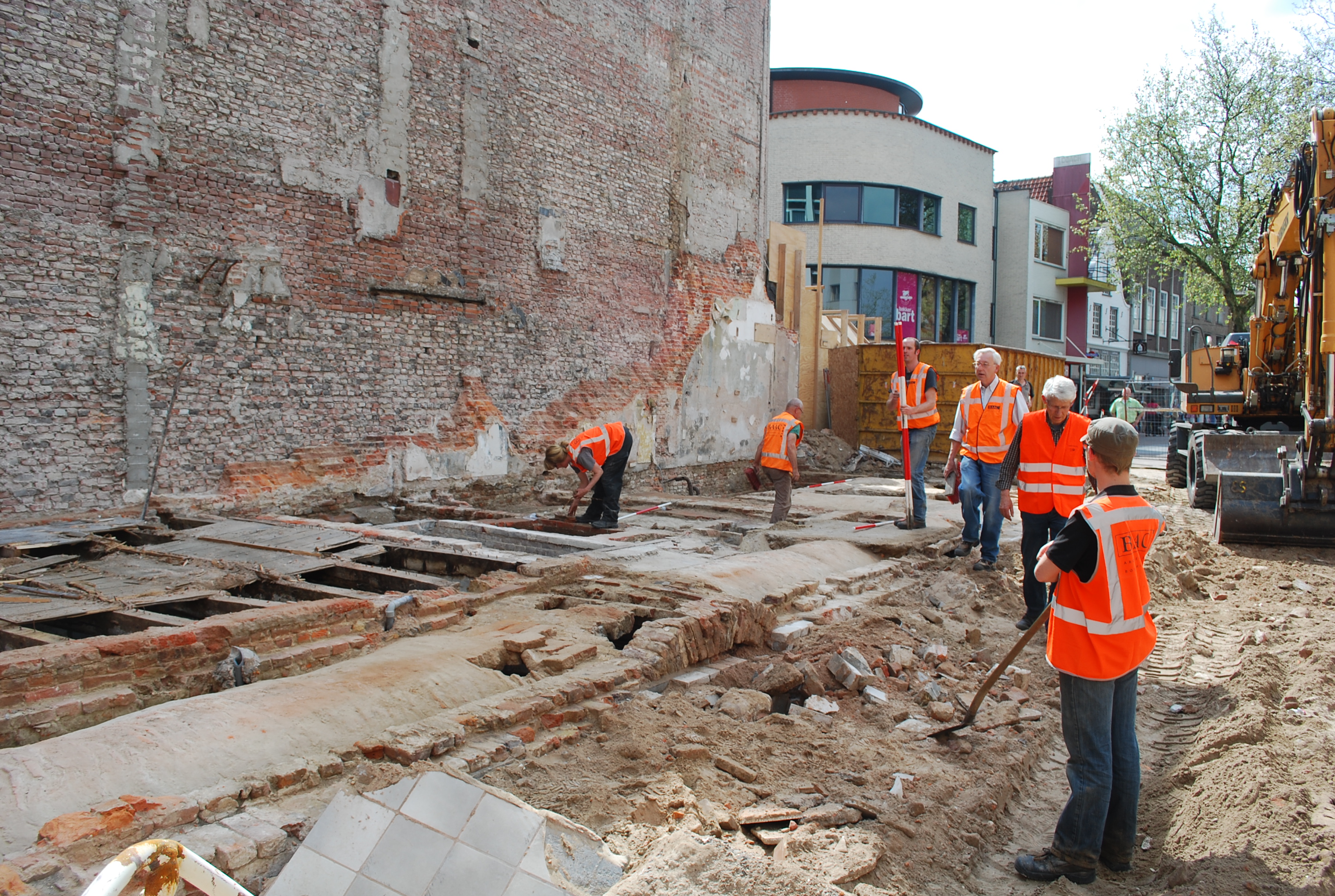 Opgravingen 'Nieuwe tijd' in 2012 op de Markt in Helmond